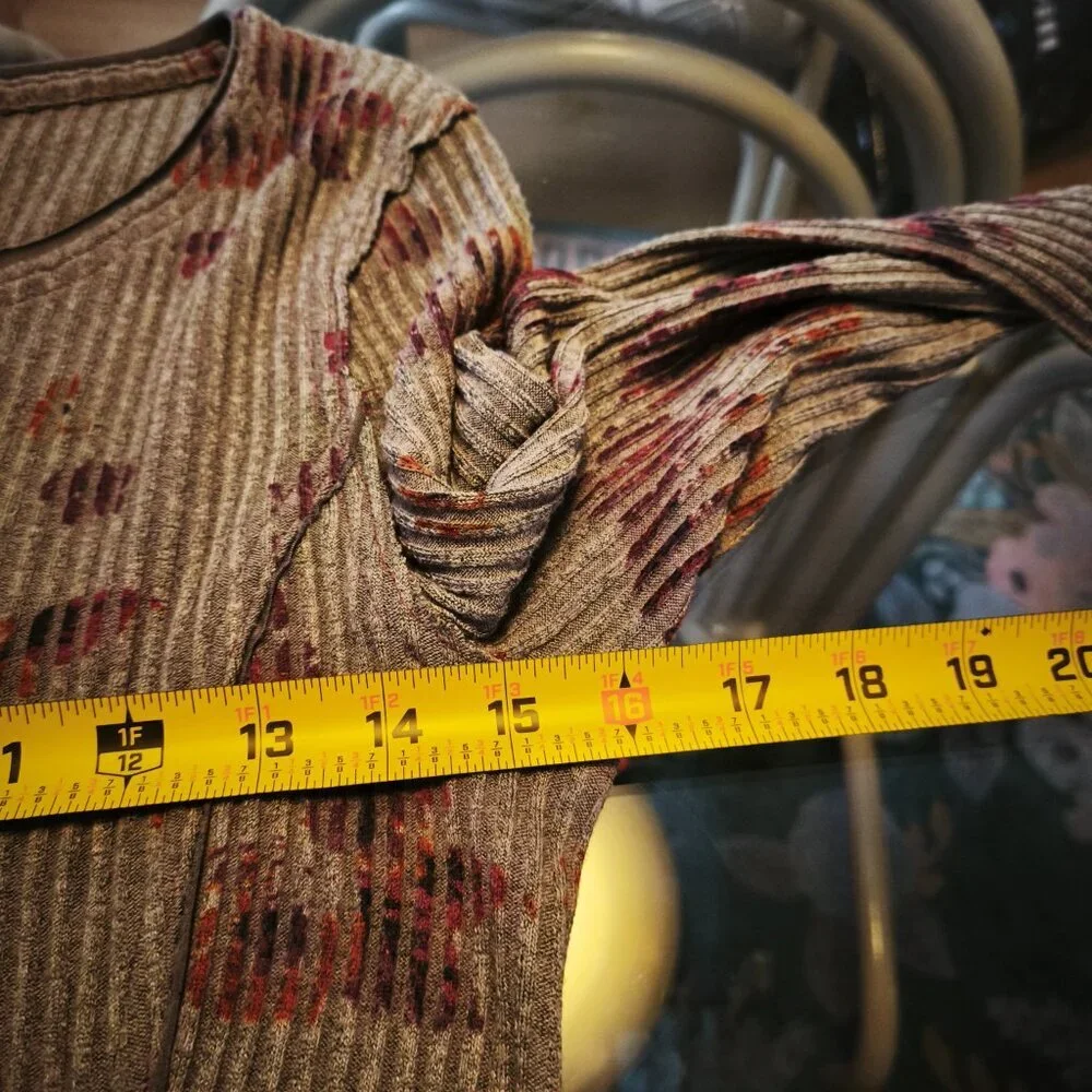 Free People Layer Me Henley Ruffle Cuff Top sz S Purple Gray Cozy Layers Boho